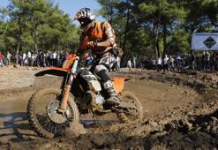 Akdeniz Offroad Kupası 2'nci Ayak şampiyonları Arıcan ve Temel