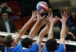 Voleybol Veljko Basic'e emanet