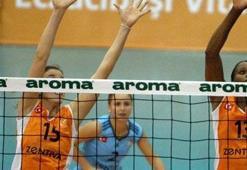 Eczacı ve Bursa Nilüfer yarı finalist