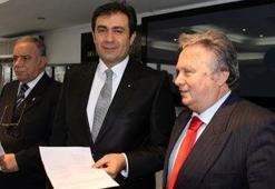 Murat Aksu listeyi verdi