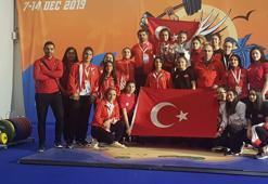 Milli haltercilerden rekor sayıda madalya
