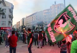 Denizli sokakları karnaval alanına döndü!