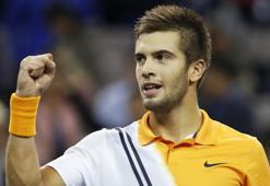 Borna Coric, Roger Federer'i devirdi!
