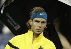 Nadal'ın maçına yağmur engeli!