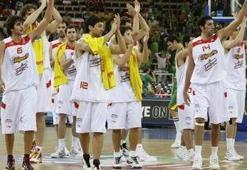 İspanya acımadı: 84-70