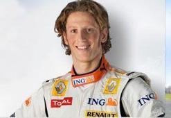 Renault pilotunu buldu