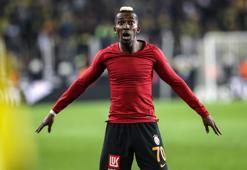 Galatasaray kanatlara oynuyor! Hedef Onyekuru ve Bruma