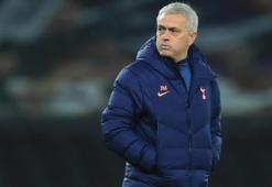 Mourinho'dan En İyi Antrenör Ödülü'ne tepki