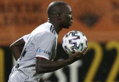 SON DAKİKA! Beşiktaş'ın yıldız futbolcusu Aboubakar'ı Wolfsburg transfer etmek istiyor