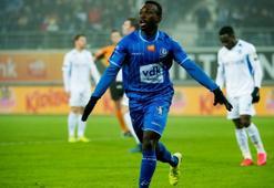 Galatasaray'a transferde Anderson Niangbo önerisi