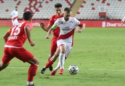 Antalyaspor'da 7 isim Sivasspor karÅısında yok