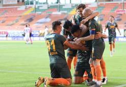 Süper Lig'in en iyisi Alanyaspor oldu!