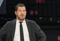 Ufuk Sarıca 500. resmi maçını geride bıraktı