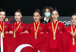 Ritmik Cimnastik Milli Takımı'na büyük sürpriz
