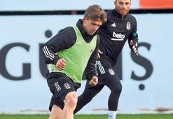 Rıdvan Yılmaz tempoyu artırıyor