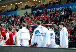 Türkiye A Milli Erkek Basketbol Takımı'na dev destek!