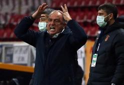 Galatasaray'da Fatih Terim Kayserispor maçının son dakikalarında adeta çıldırdı