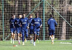 Fenerbahçe'ye müjdeli haber! Jose Sosa takımla çalıştı