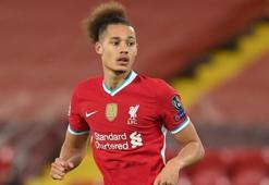 Liverpool savunmasında Rhys Williams da sakatlandı