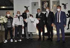 Ahmet Nur Çebi, boks ve güreş federasyonlarının başkanlarını ağırladı