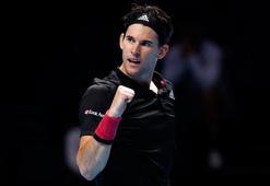 Thiem, Nadal'ı mağlup etti