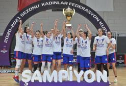 Kadınlar Federasyon Kupası'nı Emlak Konut kazandı