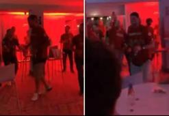 Liverpool şampiyonluğu sonrası Jürgen Klopp'ün dansı olay oldu!