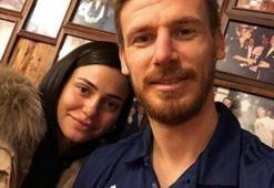Serdar Aziz'den Karaokeli kutlama!