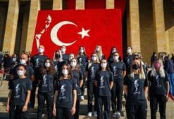 Paşa'nın Melekleri Ata'nın huzurunda