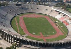 50 yıllık Atatürk Stadı, İzmir depreminde büyük darbe aldı