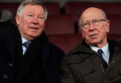 Eski İngiliz yıldız futbolcu Bobby Charlton'a demans teşhisi kondu