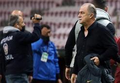 Galatasaray'da Fatih Terim'den 2 değişiklik