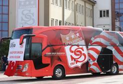 Sivasspor'a yeni otobüsü teslim edildi