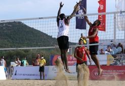 CEV U22 Avrupa Plaj Voleybolu Şampiyonası'na ev sahipliği yapan İzmir'e tam not