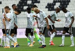 Flaş Beşiktaş yorumu: Vasatlık akıyor!