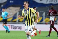 Fenerbahçe'de Mert Hakan geri döndü