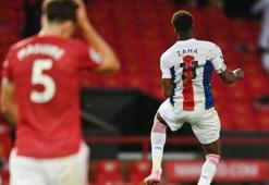 Manchester United evinde kaybetti