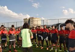 Afjet Afyonspor'da ortalık karıştı