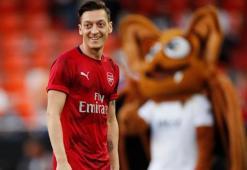 Mesut Özil'in birlikte oynadığı en iyi 11