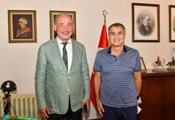 Şenol Güneş'ten Trabzon Büyükşehir Belediyesi'ne ziyaret