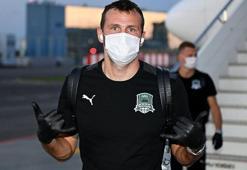 Rusya'da 7 futbolcuda Covid-19 tespit edildi, maç ertelendi