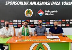 Alanyaspor'da stadyum sponsoru bu sene de değişmedi