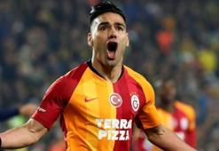 Falcao gümbür gümbür geliyor!