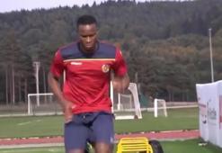 Alanyaspor'un yeni transferi Babacar ilk antrenmanına çıktı!