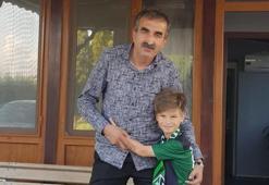 Minik Sakaryaspor taraftarı bayram harçlığını Sakaryaspor'a bağışladı