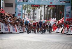 TUR 2018'de üçüncü etabın galibi Sam Bennett