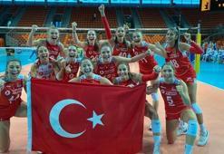 Ay-Yıldızlı kızlar, Avrupa Şampiyonası'nda finalde