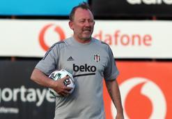Beşiktaş transfere yoğunlaştı, 5 bölgeye transfer yapılacak