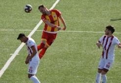 Kızılcabölükspor'da 6 futbolcuyla yollar ayrıldı