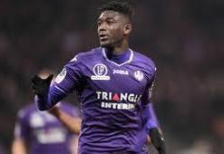 Yaya Sanogo için karar Newton'da